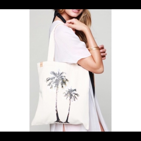 Palm Tree Summer Beach Tote - Picture 4 of 5
